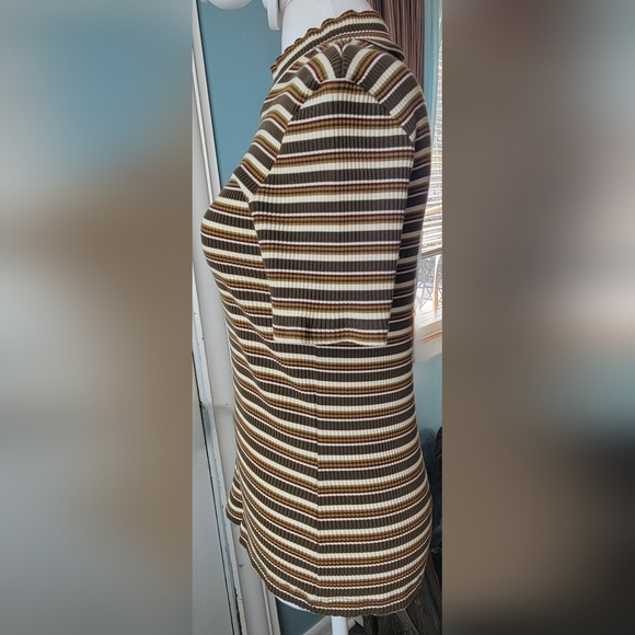 90s Striped Ruffled Moc Turtleneck Tee Womens L Brown Cream Green Ribbed Stretch - Picture 2 of 12